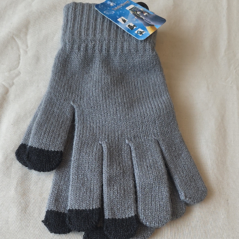 Gray and Black Knit Gloves